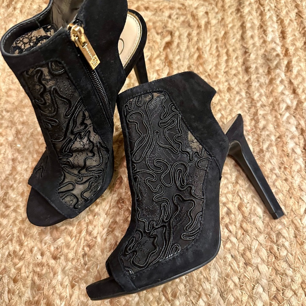Jessica Simpson Black Lace Peep-Toe Heels